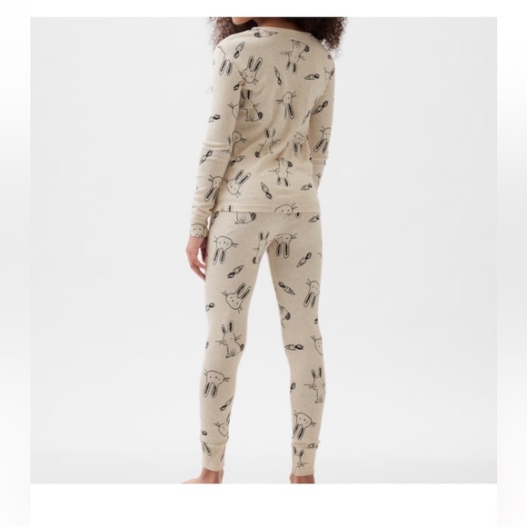 NWT Gap kids Easter bunny pajama set, unisex - Picture 2 of 4